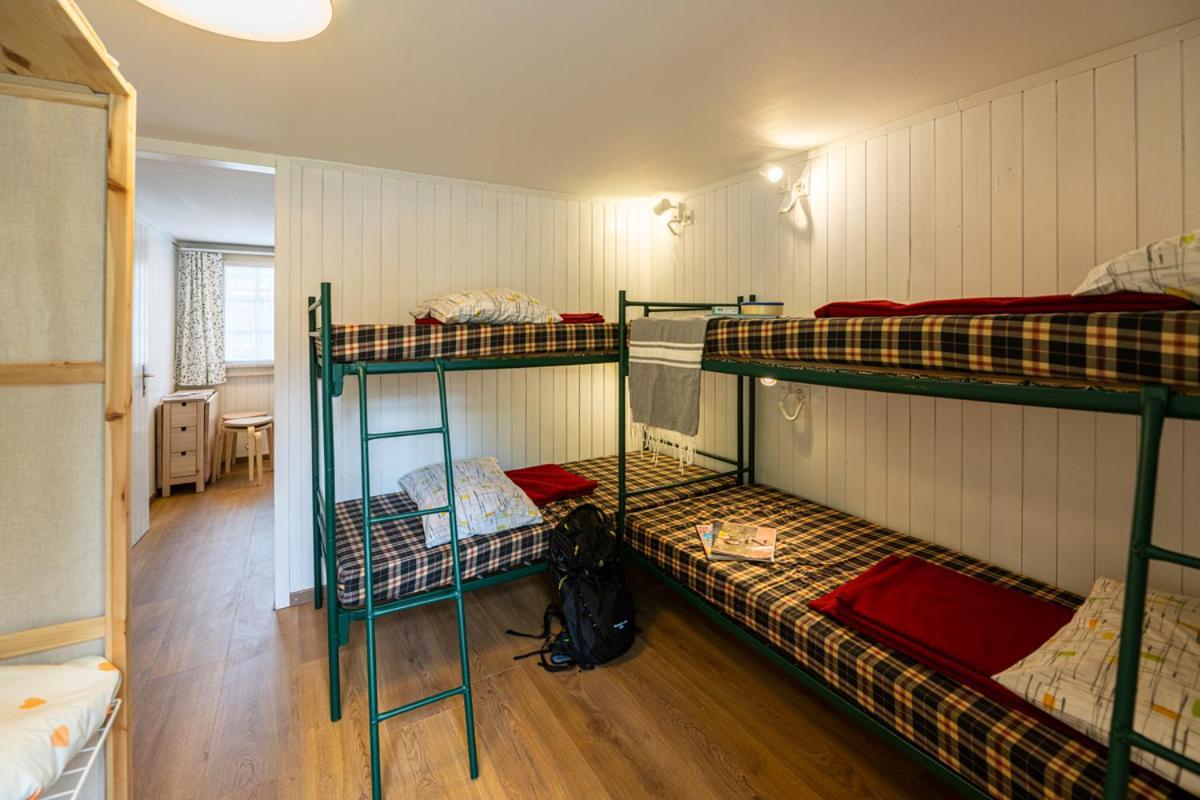 Camping Jungfrau Lauterbrunnen Extérieur photo